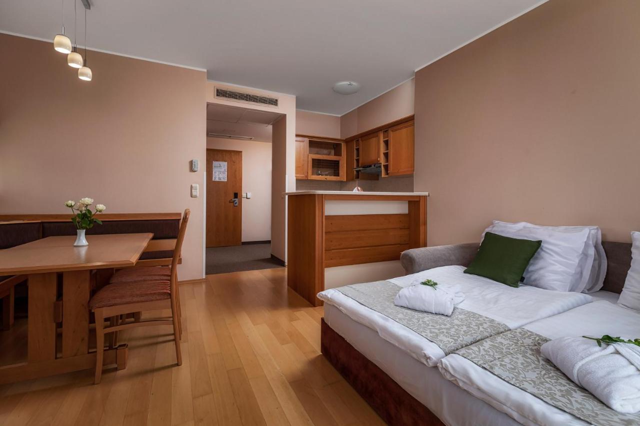 Grand Hotel Bellevue Hočko Pohorje Esterno foto
