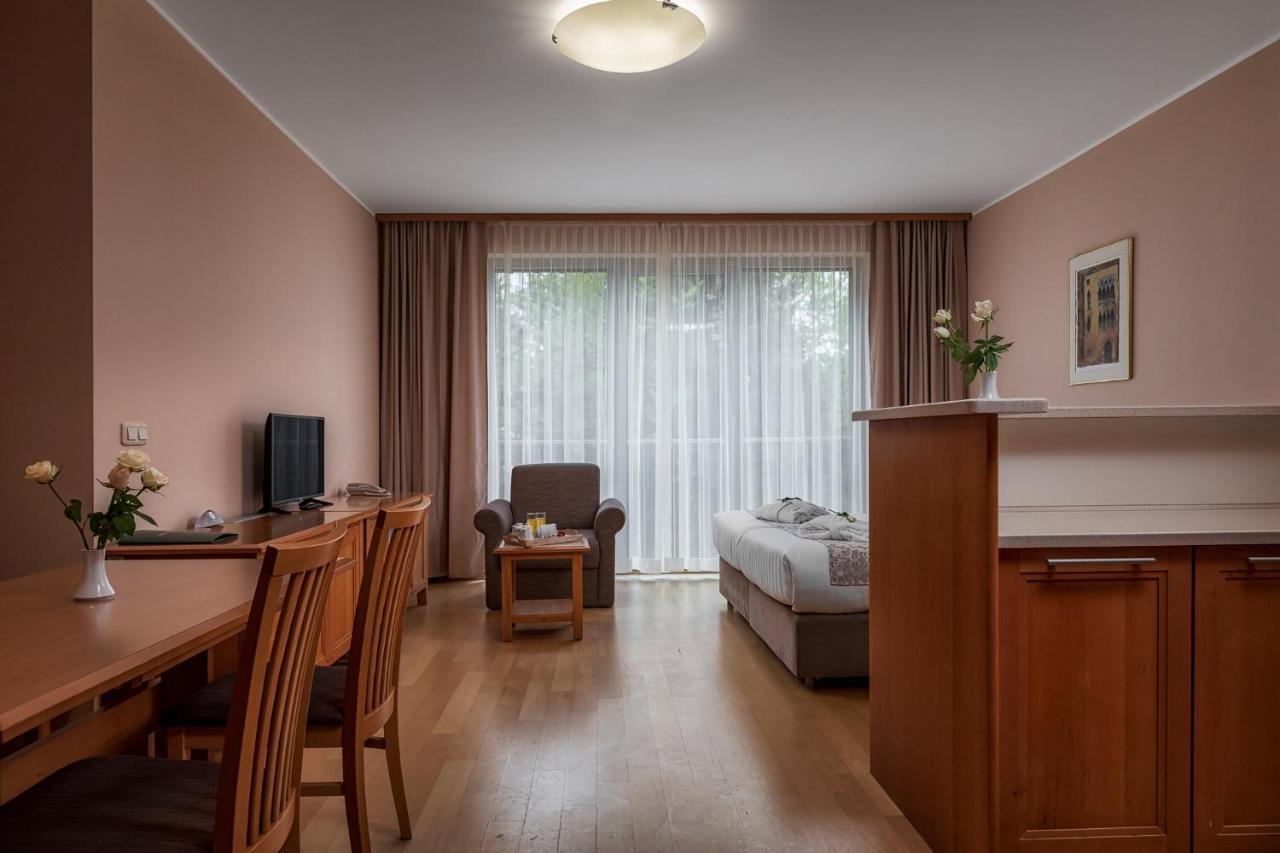 Grand Hotel Bellevue Hočko Pohorje Esterno foto
