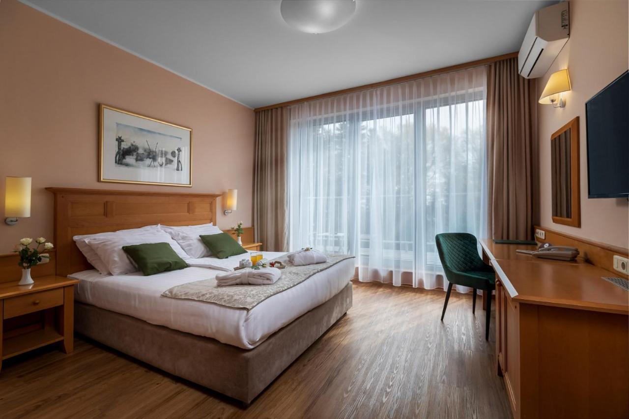 Grand Hotel Bellevue Hočko Pohorje Esterno foto
